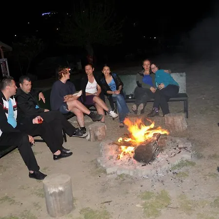 George House * Faralya